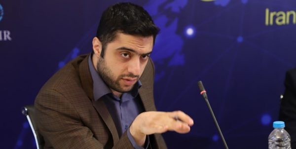 کنترل تورم در گرو کاهش آسیبپذیری کشور از تکانههای ارزی/ دولت خلق پول توسط شبکه بانکی را مهار کند