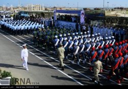 تصاویر برگزاری مراسم رژه نیروهای مسلح بوشهر در روز ارتش