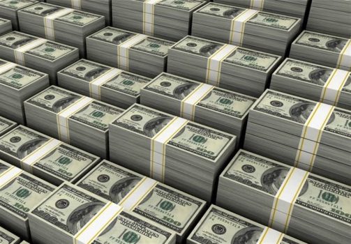 دلار ۴۲۰۰ تومانی را دولتی‌ها گرفتند نه بخش خصوصی/دولت اسامی را افشا کند