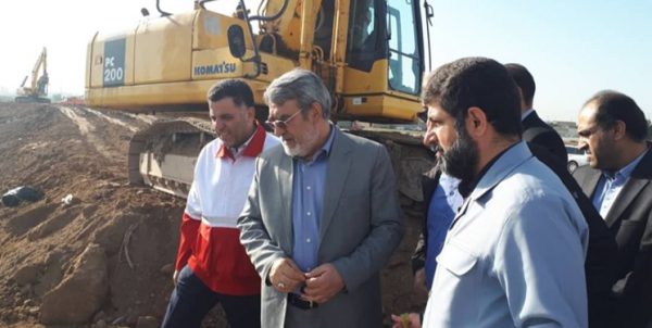 رحمانی فضلی از ۳ جبهه ایجاد و تقویت سیلبند پیرامون اهواز بازدید کرد