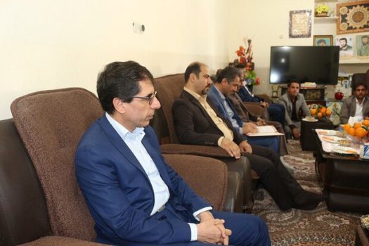 خانوادههای شهدا پیامرسان امنیت هستند