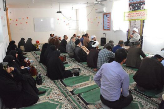 بانوان در خط مقدم تهاجم فرهنگی به جمعیت جوان ایران هستند