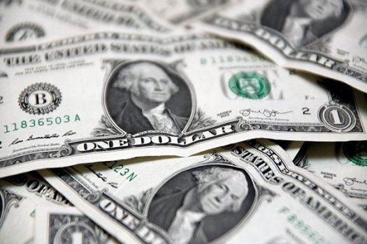 ممانعت بانک مرکزی از حضور دلالان در بازار