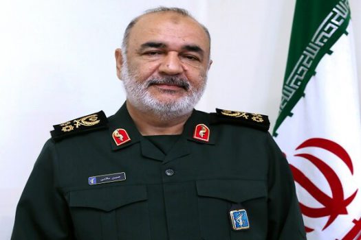 دشمنان را تا قبرستان تاریخ بدرقه میکنیم