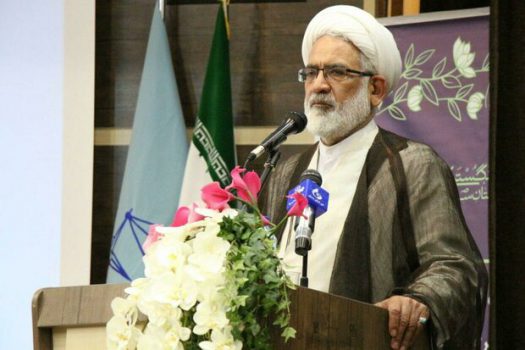 اهمال در مدیریت امور عامل بروز فساد در جامعه است