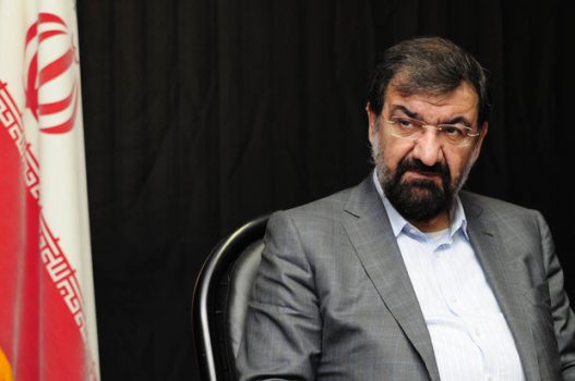 مسئولین در چارچوب سیاست‌ نظام رفتار کنند/ مذاکره با شیطان سم است