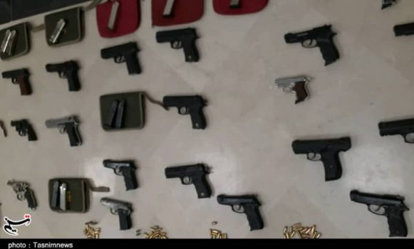 کشف محموله سلاح با نشان “USA” در اصفهان / این اسحله‌ها برای پروژه کشته‌سازی ‌وارد کشور شده بود+ تصویر