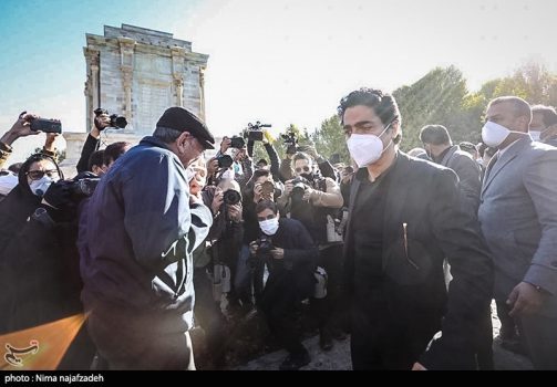 قدردانی همایون شجریان از حضور مردم در مراسم تشییع پدرش/ ما اعتبارمان را از شما میگیریم