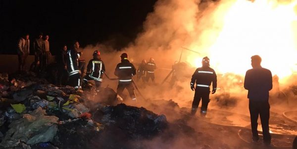 ۵ ساعت تلاش مداوم آتش‌نشانان از ۶ ایستگاه آتش‌نشانی جهت مهار حریق در لیا