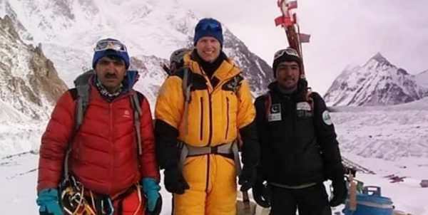 کوهنورد مسلمان پاکستانی: قله کی ۲ را بدون کپسول اکیسژن صعود خواهیم کرد