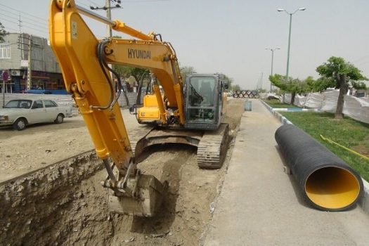 کمبودهای مالی باعث توقف پروژه‌های عمرانی استان بوشهر نشده است