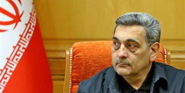 از پشیمانی آقای شهردار تا اداره غیرقانونی ۲ معاونت شهرداری توسط یک نفر