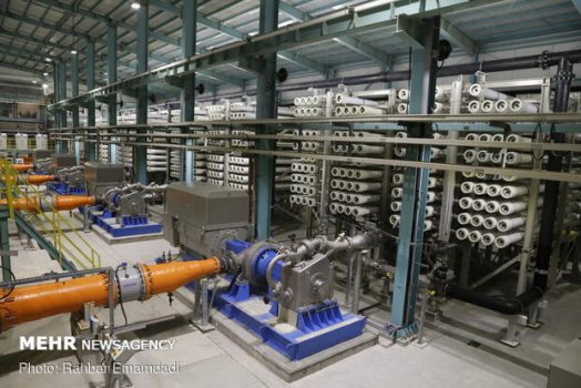 ظرفیت شیرین‌سازی آب در استان بوشهر ۱۵۰ هزار متر مکعب می‌رسد