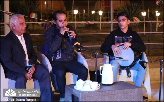 دومین شب دهه فجر با حضور هنرمندان موسیقی محلی استان برگزار شد