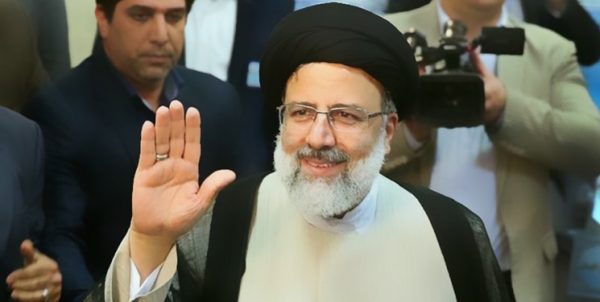 آیتالله رئیسی: آمده ام تا با کمک همه مردم، دولتی مردمی برای ایرانی قوی تشکیل دهم