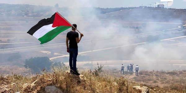 جنبش فلسطینی: رام الله به جای مذاکرات بی‌فایده، به دنبال مبارزه میدانی باشد