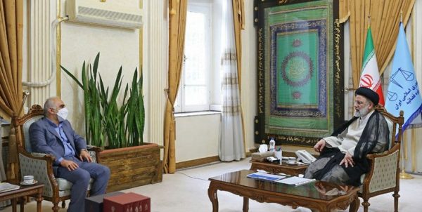 وزیر اقتصاد درباره وضعیت اقتصادی کشور به آیتالله رئیسی گزارش داد