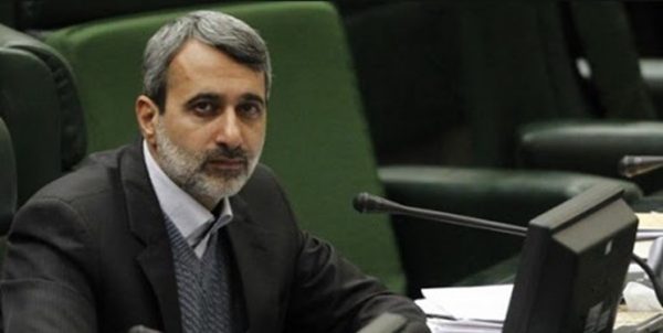 وزیر ارتباطات باید عذرخواهی کند و اموال مردم را بازگرداند