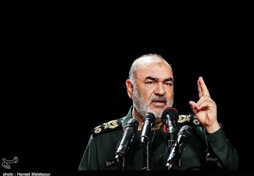 سرلشکر سلامی: دشمنان بدانند که میدان و کیفیت نبرد را ما انتخاب میکنیم/ استراتژی ما دفاعی است یعنی جنگطلب نیستیم