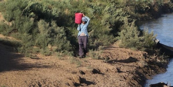 مروری بر تاکیدات رهبر انقلاب درباره «خوزستان» طی ۲۵ سال اخیر/ با ترک فعلها برخورد میشود؟