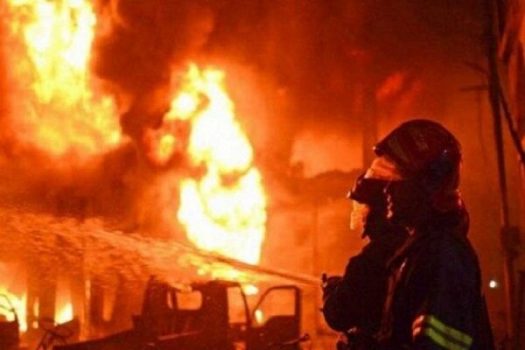 مهار آتش‌سوزی در واحد کشتی سازی بوشهر/ این حادثه مصدوم نداشت