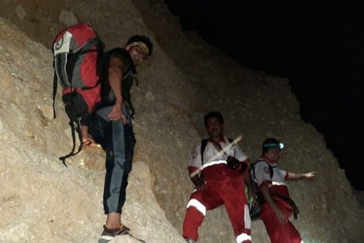 کوهنوردان گرفتار در ارتفاعات شهرستان جم نجات یافتند