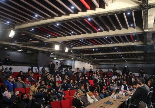 کارگردان “آه سرد”: در قتلهای ناموسی جای قاتل و مقتول به اعضای خانواده فکر میکنم + فیلم