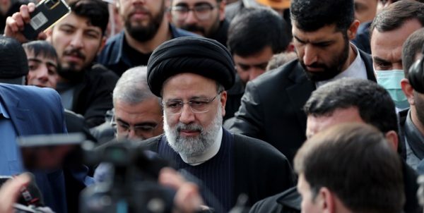 رئیس جمهور ۴ اسفند به استان بوشهر سفر میکند