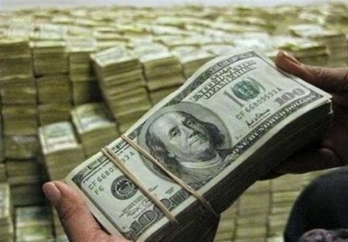 احتمال ریزش بیشتر قیمتها در بازار ارز/ ارز پتروشیمی وارد مرکز مبادلات شد