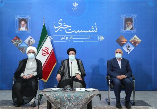 رئیسی: بازدید از عسلویه برایم رنجآور بود/ ثروت کشور به راحتی میسوخت/ آلودگی هوا ساکنان منطقه را آزار میداد