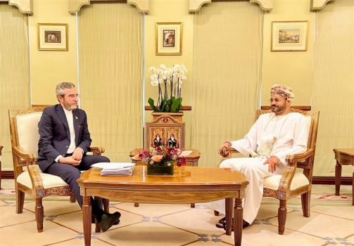 باقری در دیدار وزیر خارجه عمان: رمز موفقیت سیاست همسایگی ایران اعتماد متقابل سیاسی است