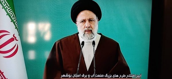 رفع تنش های آب و برق از برنامه های جدی دولت است