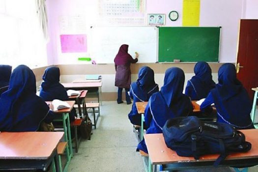 تعیین تکلیف بدهی آموزش و پرورش استان بوشهر به دستگاه‌های خدمات‌رسان