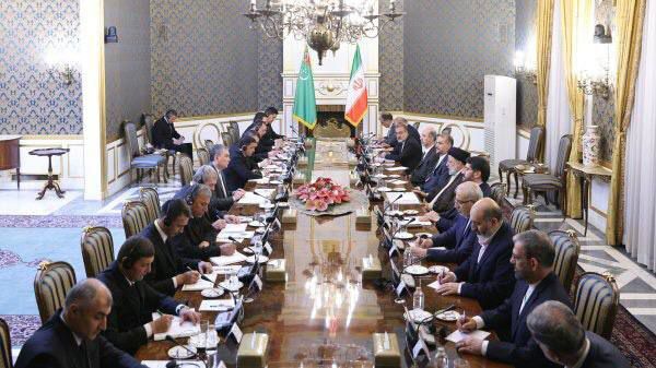 آیتالله رئیسی: همکاریهای تهران و عشقآباد در دو سال اخیر رشد چشمگیری داشته است