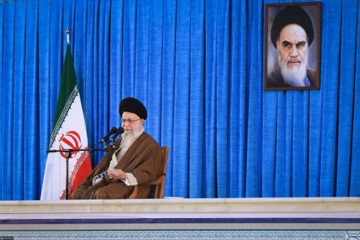رهبر انقلاب: امام(ره) از سرآمدان تاریخ ماست؛ سرآمدان را نمیشود حذف یا تحریف کرد