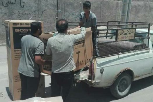 ۱۶ سری جهیزیه به نوعروسان آبپخش اهدا شد
