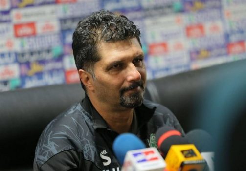 حسینی: نباید فکر کنیم با پیروزی مقابل نساجی خبری میشود!/ آلومینیوم بهترین باشگاهی است که در آن مربیگری کردهام