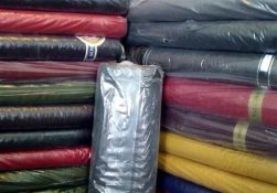 توقیف شناور حامل ۷.۲ میلیارد تومان پارچه خارجی قاچاق در بوشهر