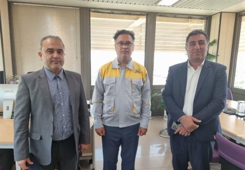 تقویت تعامل دانشگاه آزاد با نیروگاه اتمی و صنعت هسته‌ای در بوشهر