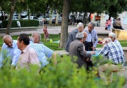 بیشترین پرداختیها مربوط به حقوق کارکنان و بازنشستگان است/اقدام فوری جهت جلوگیری از بحران در صندوقهای بازنشستگی