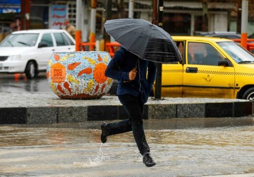 هواشناسی ایران ۱۴۰۲/۰۸/۱۷؛ هشدار بارشهای سیلآسا در گلستان و مازندران+ جدول پیشبینی استانها