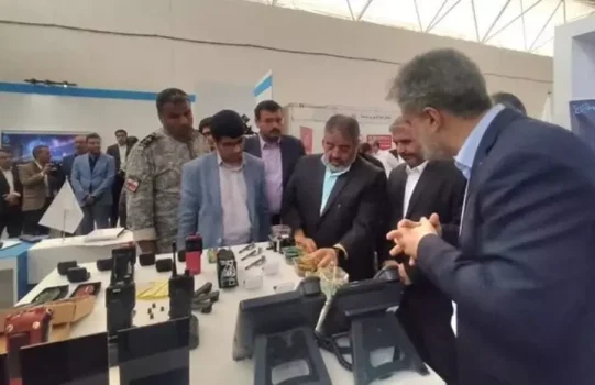 افتتاح نمایشگاه اچ.اس.ای صنعت نفت با حضور رئیس پدافند غیر عامل در عسلویه