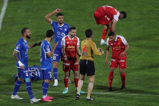 ادعای بزرگ استقلال: هفتاد درصد داوران پرسپولیسی‌اند!