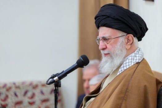 آغاز پویش جدید سایت KHAMENEI.IR با عنوان «صدای ملت ایران»