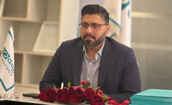 بیمه دی، صدرنشین فروش بیمه کشور در بهار ۱۴۰۴ شد