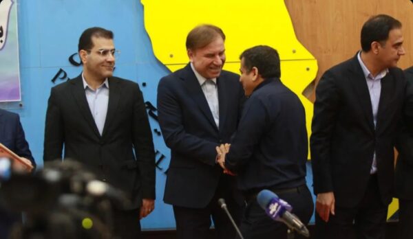تجلیل استاندار بوشهر از خبرنگاران