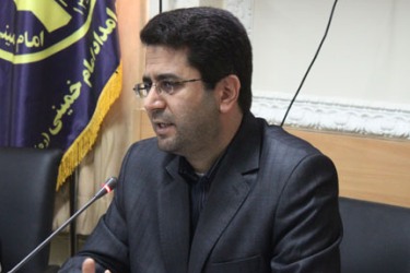 مدیرکل کمیته امداد بوشهر با خانوادههای ایتام و بیماران خاص در چغادک دیدار کرد