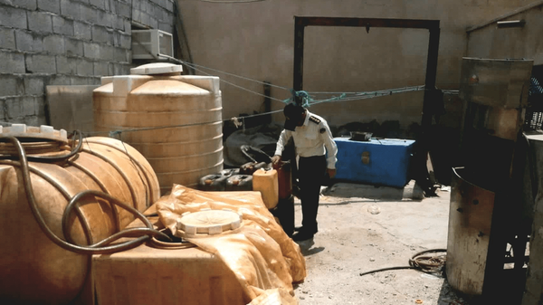 ۳۷ هزار لیتر گازوییل قاچاق در عسلویه کشف شد