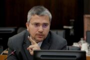 انتقاد ابراهیم رضایی از توافق: متن با پیروزی کشور در جنگ تحمیلی تناسبی ندارد / چرا ما باید به کشوری که دارای هزاران کلاهک هسته ای ست، تعهد بدهیم؟