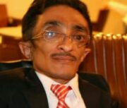 اظهار نظر شهروندان در مورد رئیس‌ کل دادگستری استان بوشهر/ مهرانگیز نماد مدیریت عدالت‌ محوری است